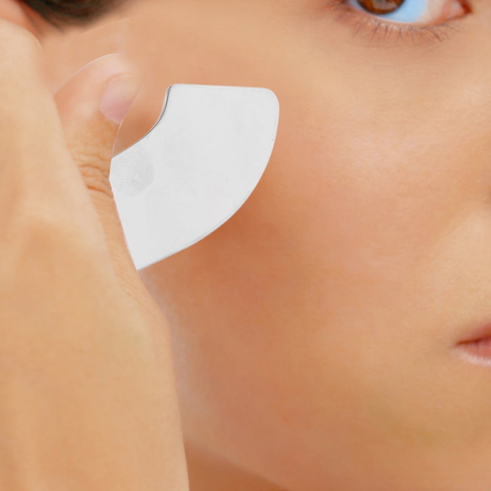 UNOMOR Stainless Steel Cream Spatula Gua Sha Facial Tools For Skincare Women Makeup Routine 1Pcs